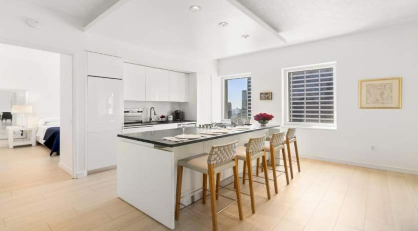 Penthouse 5min To Of The Rock, Views, Ac Apartamento Nova York
